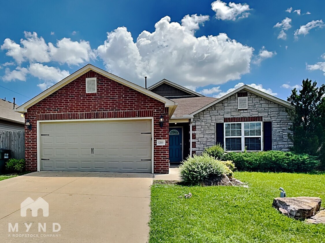 Foto principal - 12810 E 67th Pl N