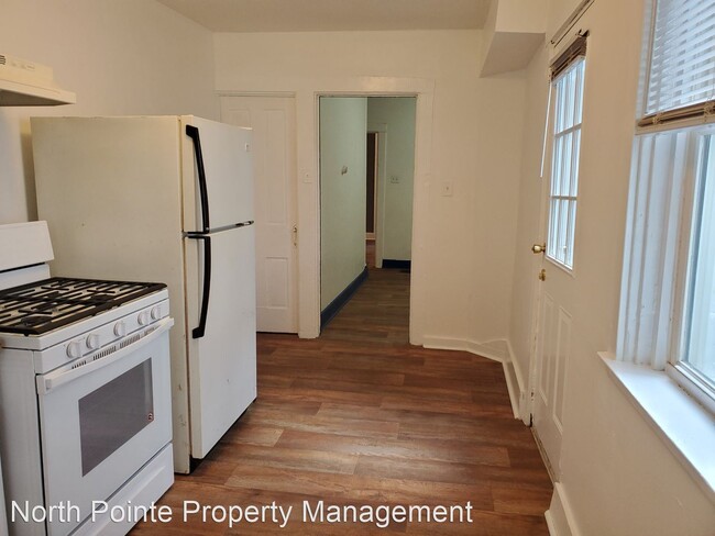 Building Photo - 4 br, 1 bath House - 516 Howard Ave