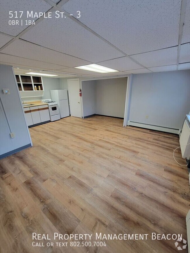 Building Photo - 517 Maple St