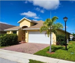 Building Photo - 9558 Sea Spray Dr