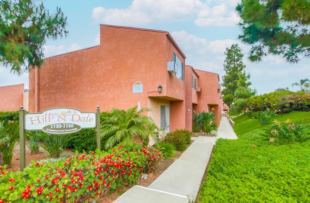 Primary Photo - Spacious 2-bedroom, 1.5 bath in Del Cerro