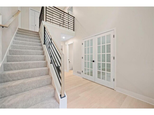 Foto del edificio - 17711 Creek Ridge Pass