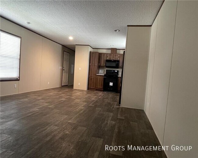 Building Photo - Home Available to Lease - Apply Today!