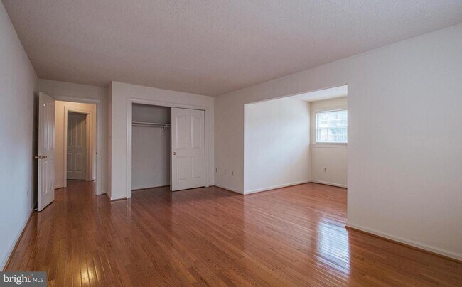 Foto del edificio - 14342 Brookmere Dr