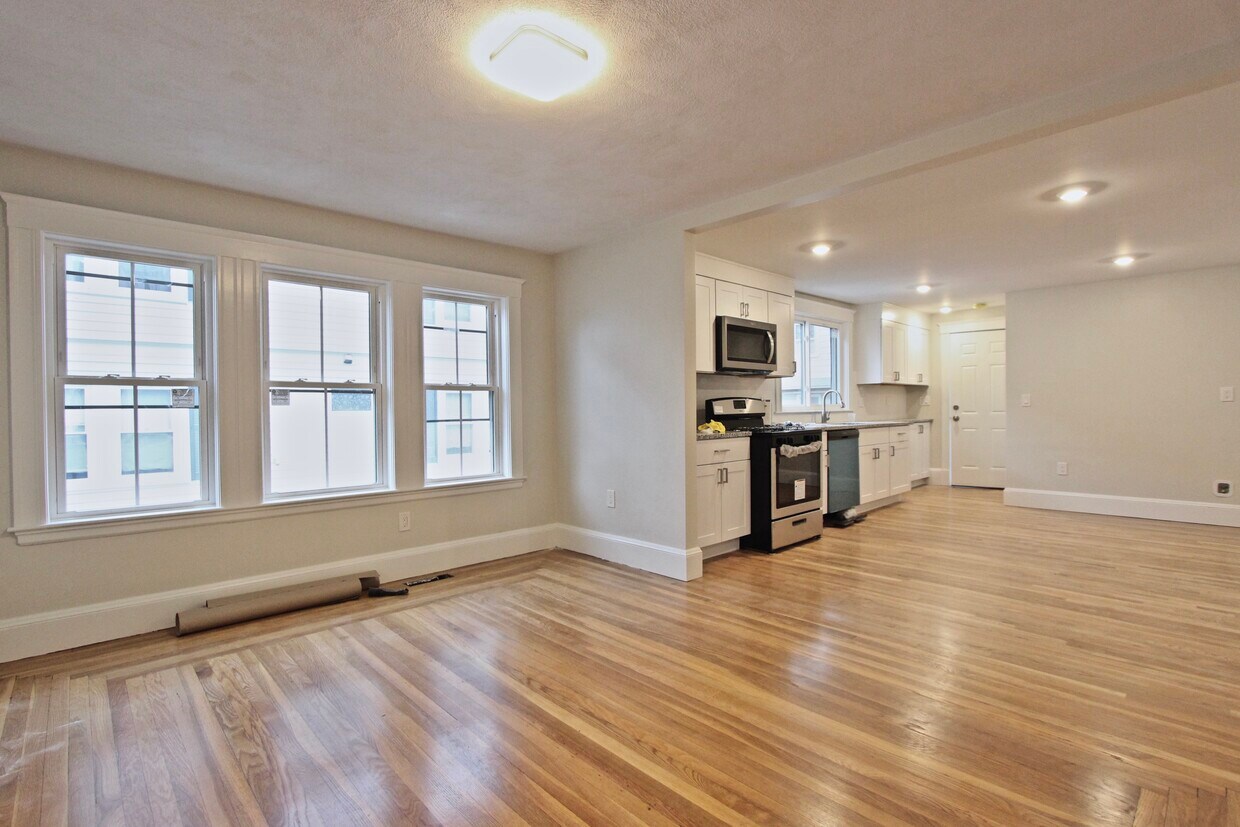 Foto principal - 125 Ten Hills Rd
