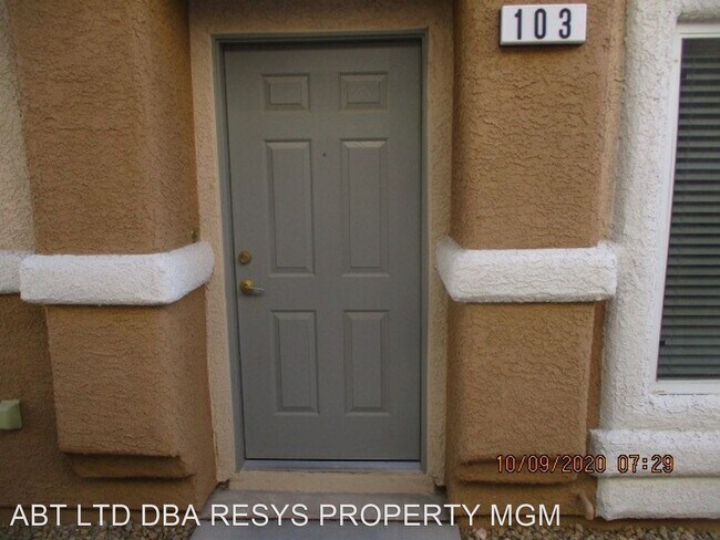 Building Photo - 8710 Horizon Wind Ave