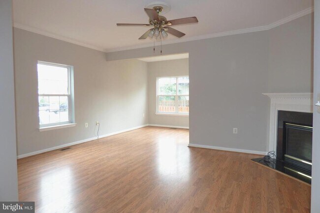 Building Photo - 552 Sparkleberry Terrace NE