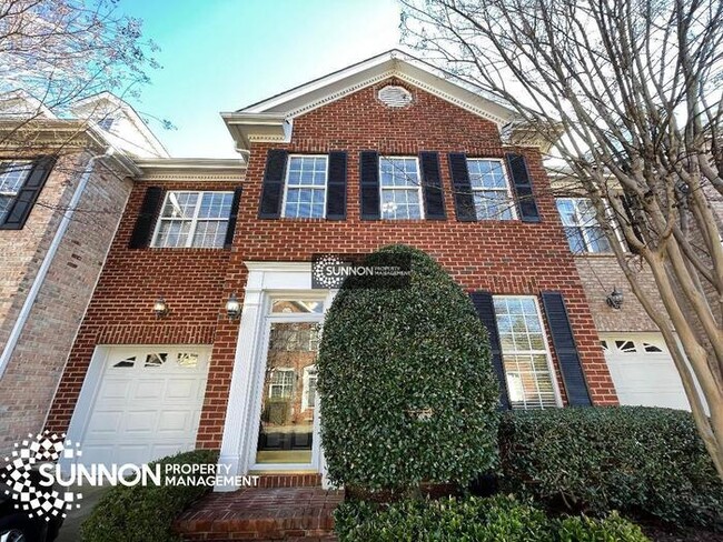 Foto del edificio - 3 Bed / 2.5 Bath Townhome in Quiet Ballantyne