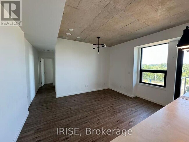 Photo du bâtiment - 7-517 Erie Ave