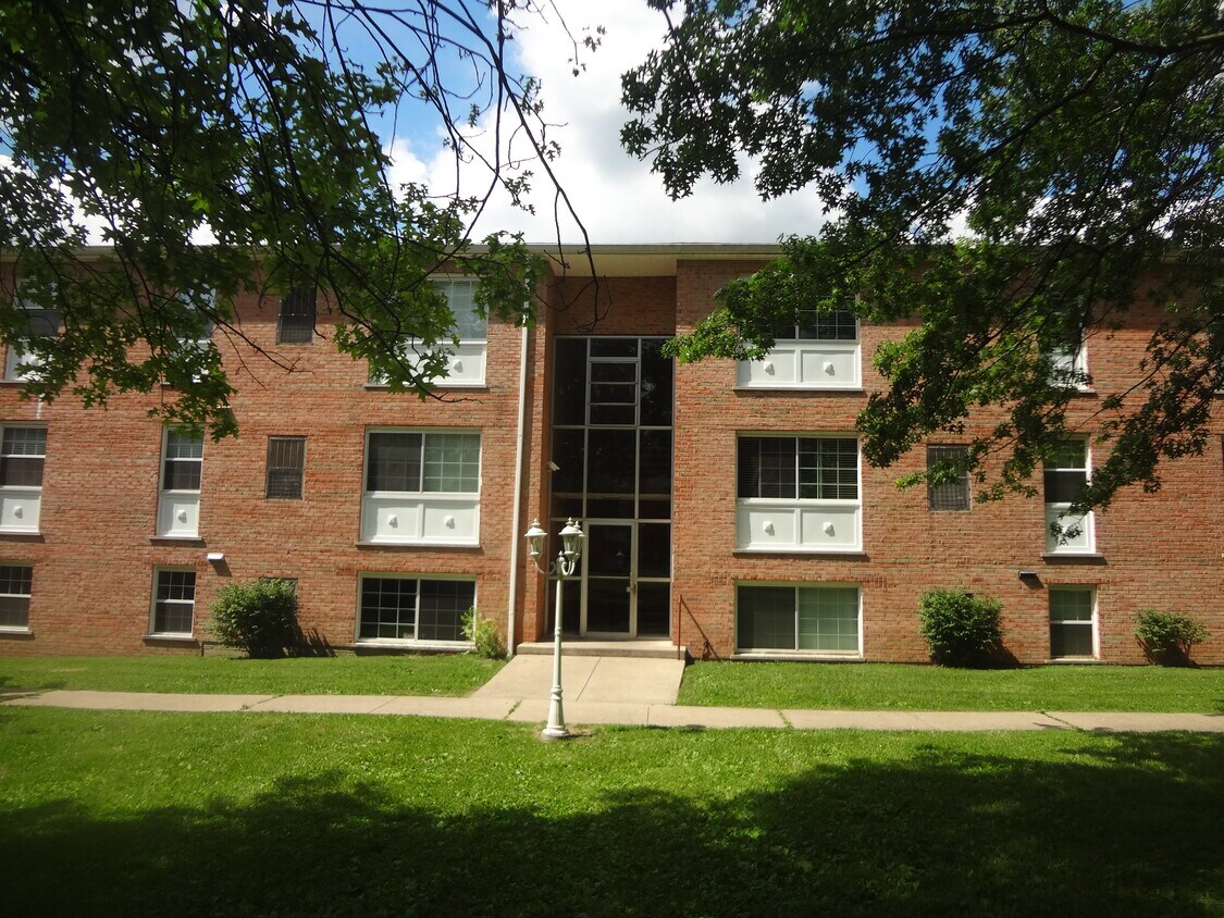 Presidents Square Apartments Apartments Mount Healthy, OH