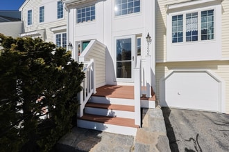 Building Photo - 3606 Knightsbridge Close