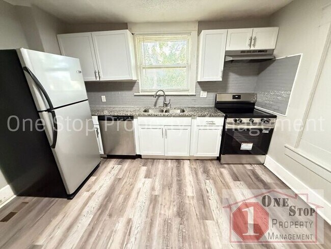 Foto del edificio - Spacious 3-bedroom, 2-bath in Kansas City