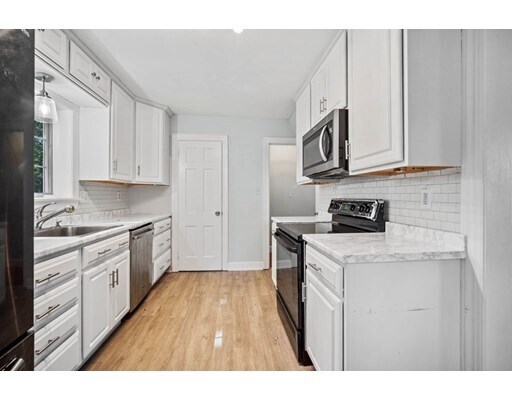 Foto del edificio - 109 Hillcrest Ave
