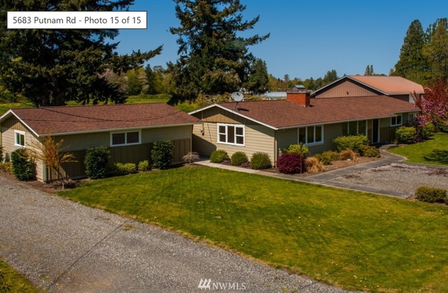 Building Photo - 5683 Putnam Rd