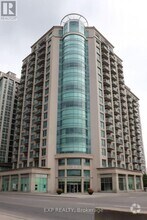 Building Photo - 1701-200-1200 Rideau St