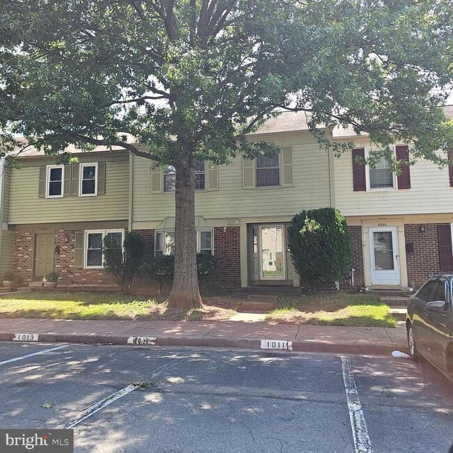 Foto del edificio - 8994 Bonham Cir