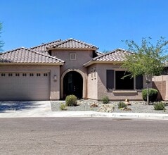 Building Photo - 522 S 197th Ln
