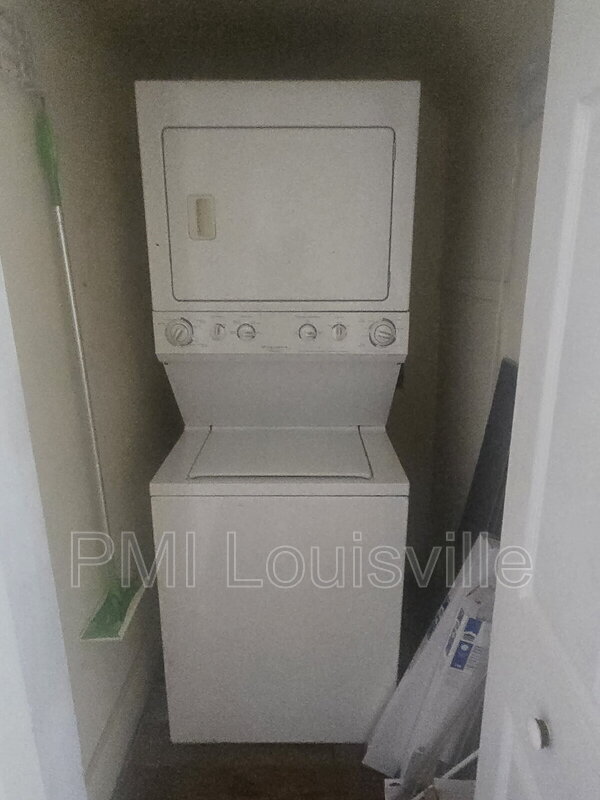 Foto del edificio - 1156 S Brook St