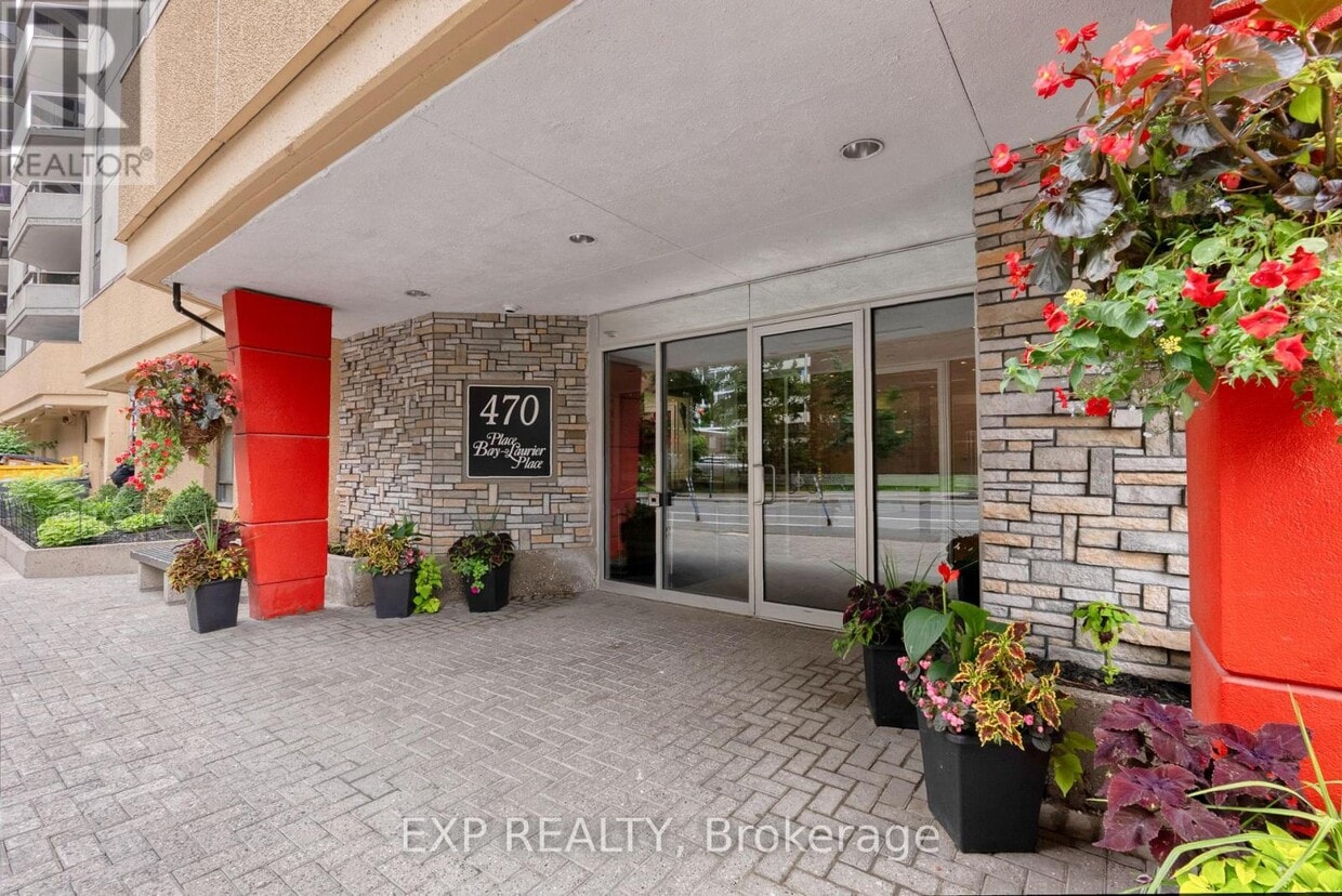 Photo principale - 470-470 Laurier Ave W