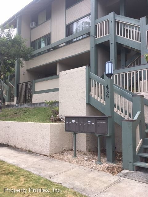 Building Photo - 3 br, 2.5 bath House - 486 KAWAIHAE STREET #C