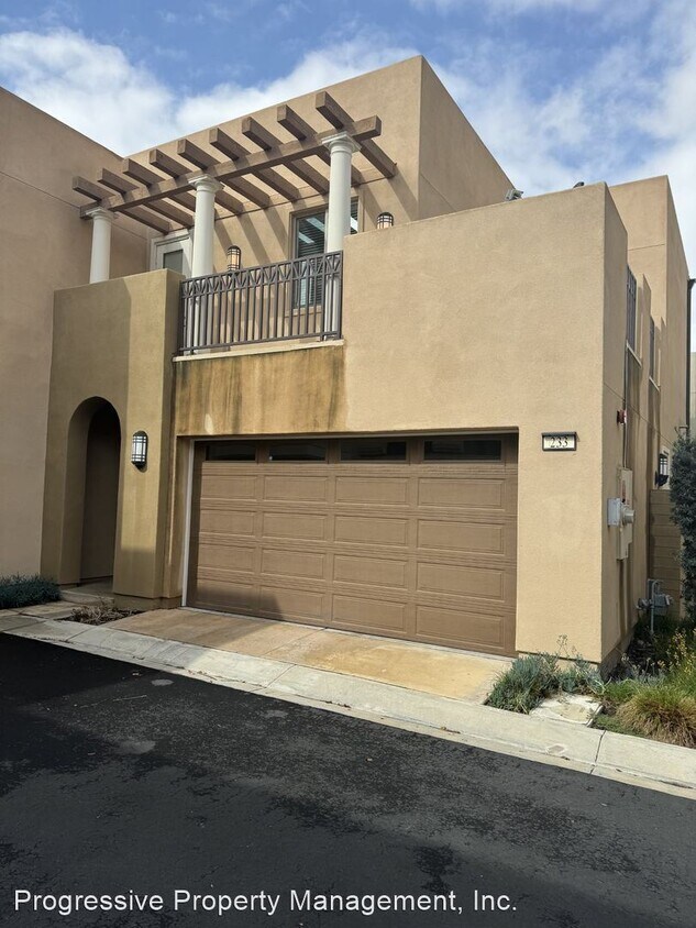 Foto principal - 4 br, 3 bath House - 233 Radial