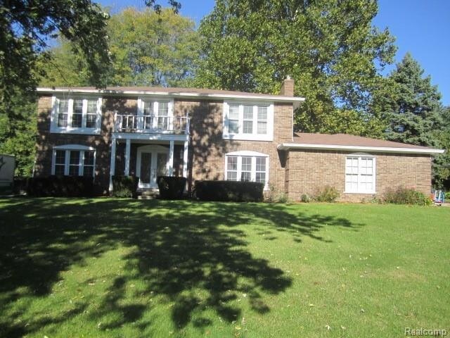 Primary Photo - 2112 Chalet Dr