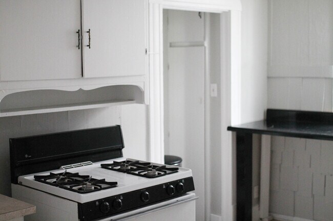 Foto del edificio - 830 W North St