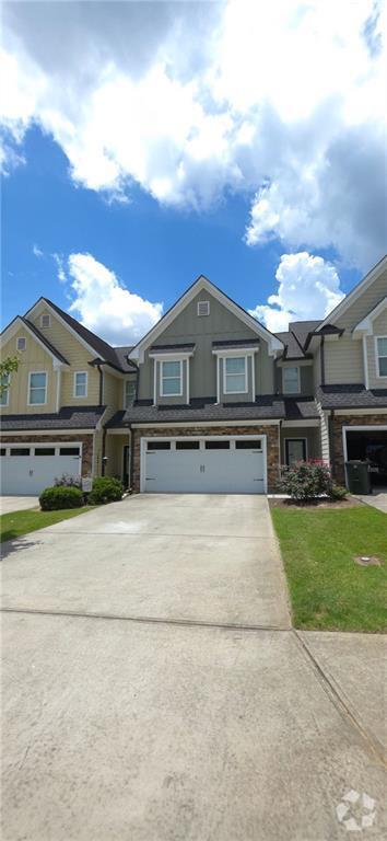 Building Photo - 1716 Lincoln Dr
