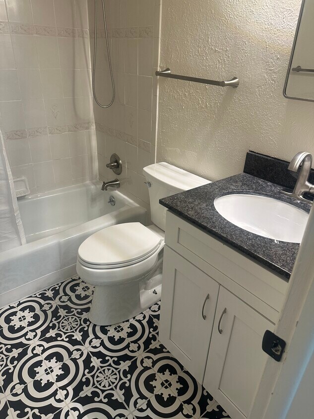 Foto principal - 10721 W 38th Ave
