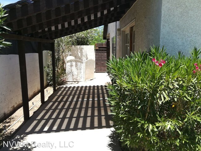 Building Photo - 3 br, 2 bath House - 6989 Mountain Meadow Ln