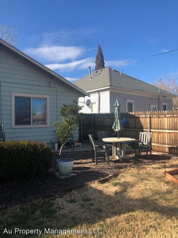 Foto del edificio - 3407 S Jackson St