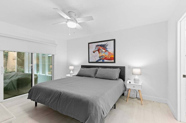 Foto del edificio - 1844 NW 42nd Ave