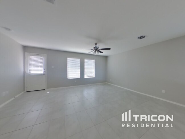 Building Photo - 11859 Mancos Trl