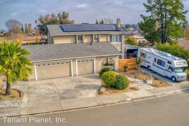 Building Photo - 4 br, 2.5 bath House - 1270 Asti Ct