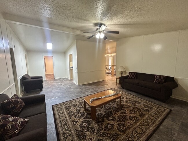 Photo - 1794 John Branch Rd House