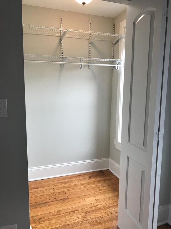 Foto del edificio - 0 bedroom in Chicago IL 60640