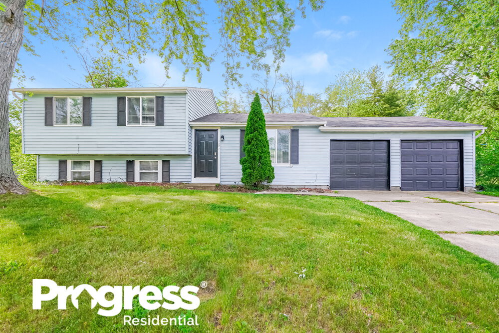 Primary Photo - 1227 Ridgepointe Dr