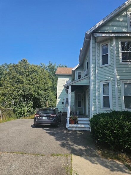 Building Photo - 19 E Concord St