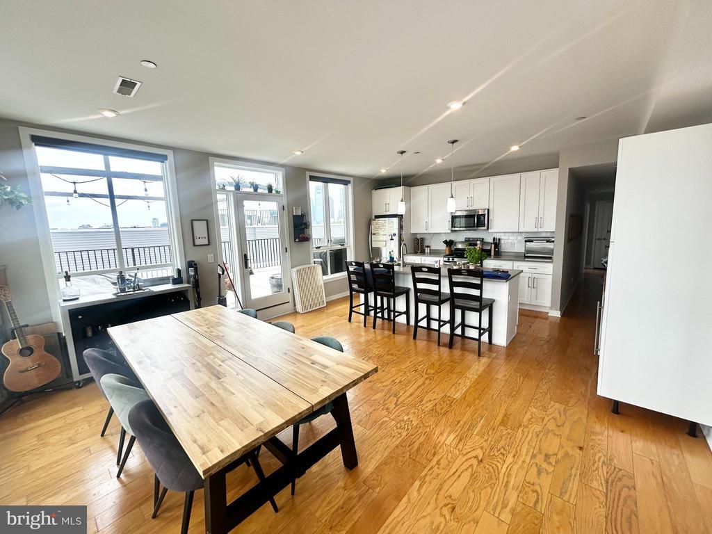 Foto principal - 1734-38 Ridge Ave