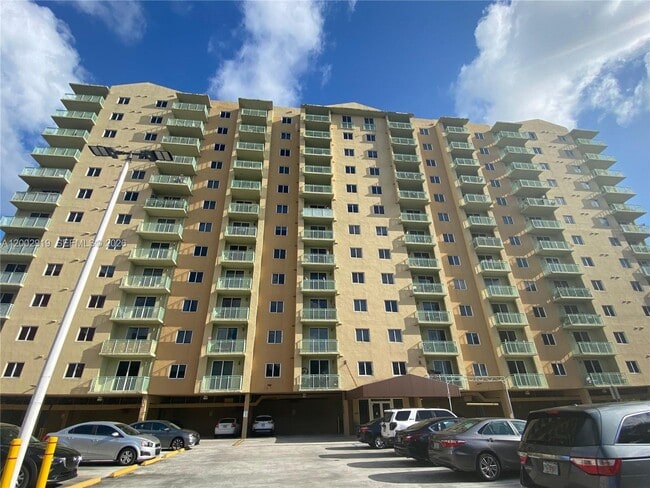 Foto del edificio - 3500 Coral Wy