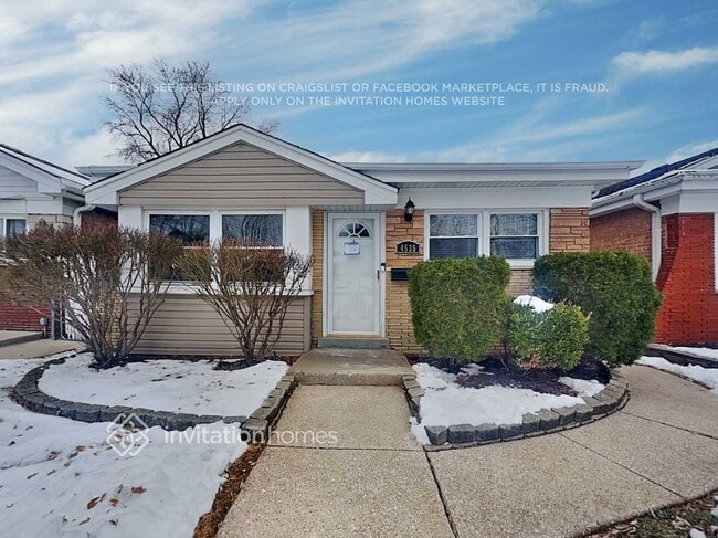 Building Photo - 4535 Cracow Ave