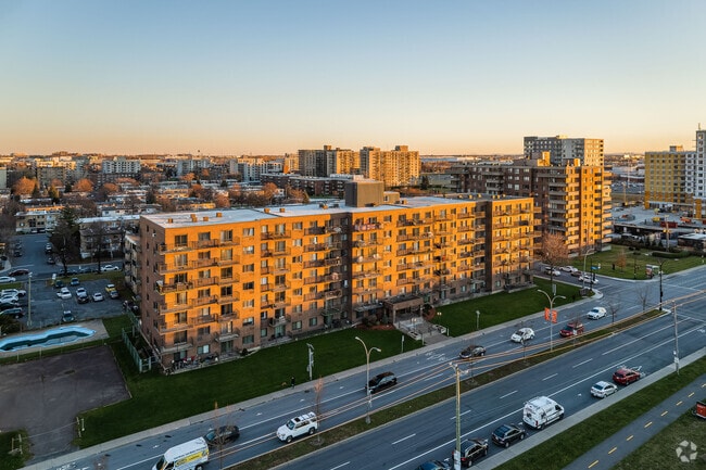 Aerial Photo - 2700 Thimens