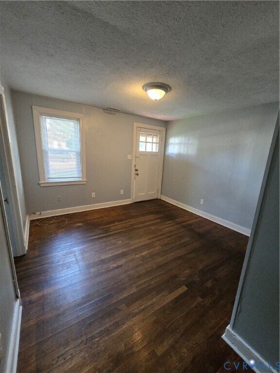 Foto del edificio - 2117 Clarke St