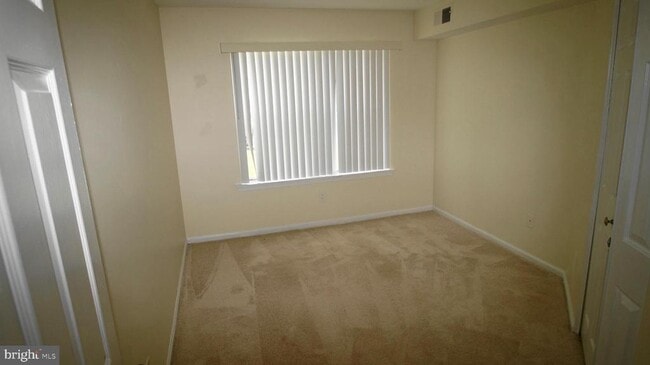 Building Photo - 2602 Beacon Hill Dr
