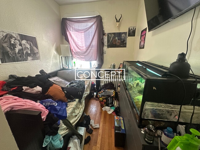 Foto del edificio - 72 Revere St