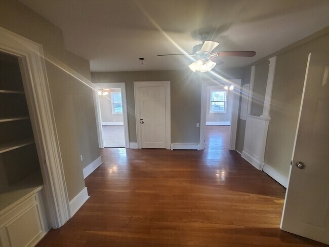 Building Photo - 232 North St