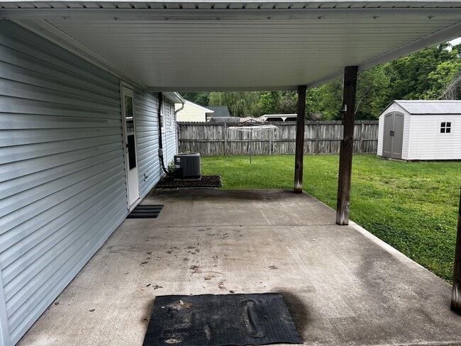 Photo - 7307 Ethan Allen Way House