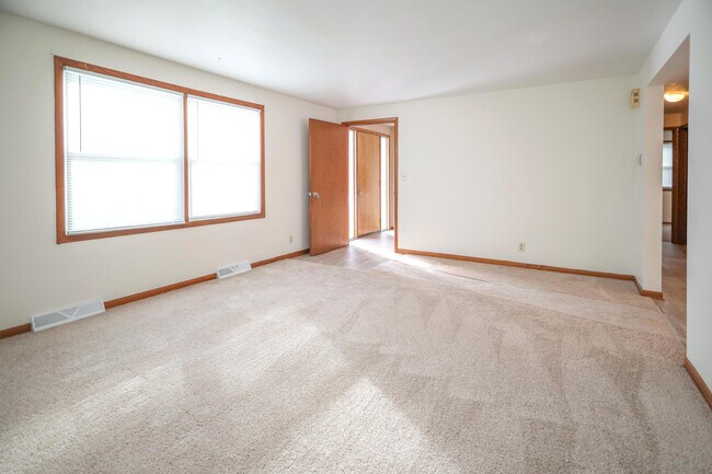 Foto del edificio - 4520 Leslie Ann Ln