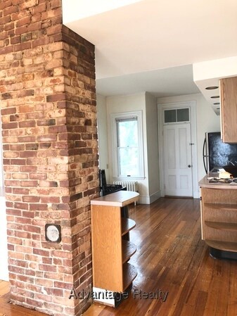 Foto del edificio - 21 Rockwell St