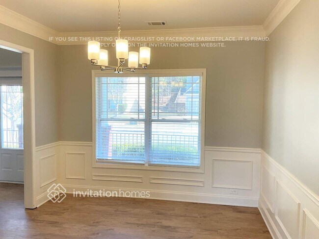 Building Photo - 3460 Kentwater Dr